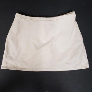 White, Athleta skirt with attached shorts